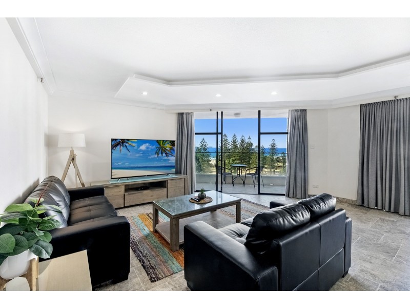 7E/1 Albert Avenue, Broadbeach QLD 4218