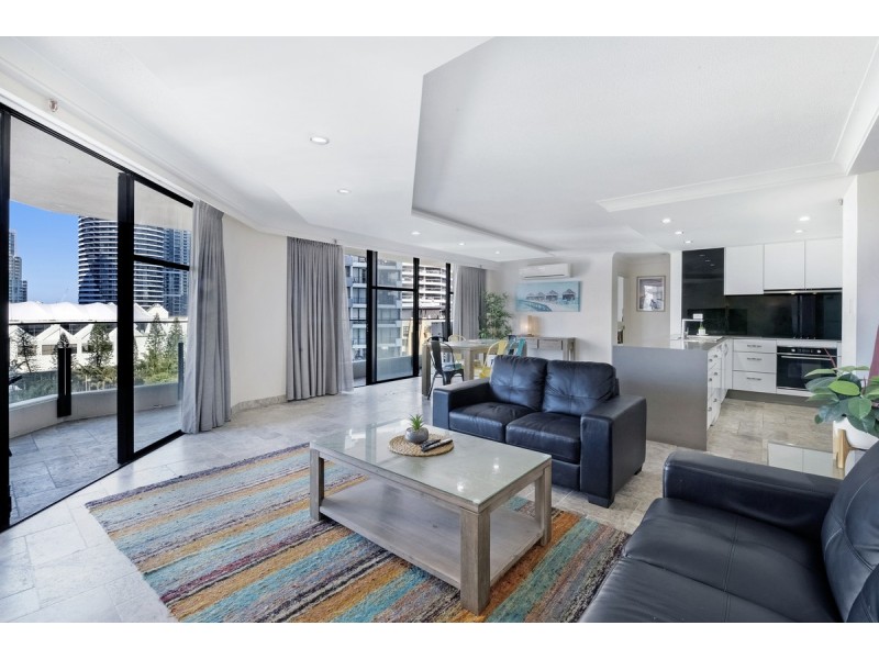 7E/1 Albert Avenue, Broadbeach QLD 4218