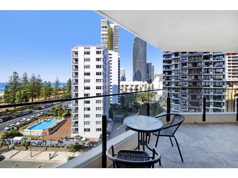 7E/1 Albert Avenue, Broadbeach QLD 4218
