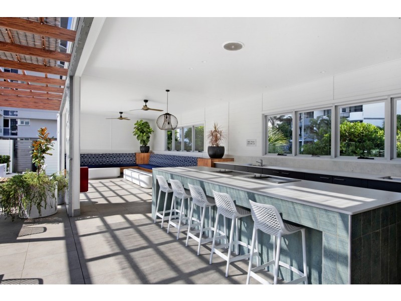 7E/1 Albert Avenue, Broadbeach QLD 4218