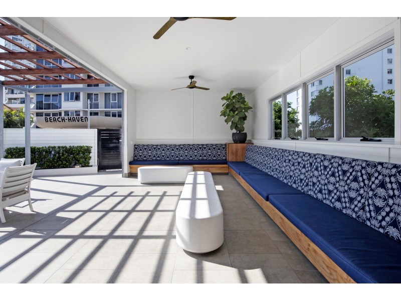 7E/1 Albert Avenue, Broadbeach QLD 4218