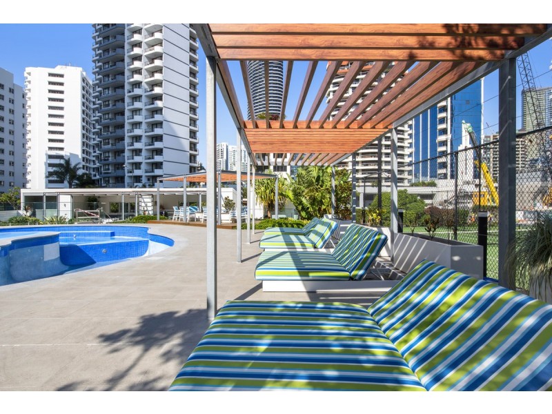 7E/1 Albert Avenue, Broadbeach QLD 4218