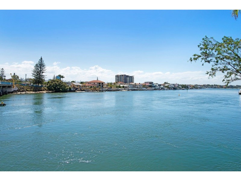 4b/2 Riverview Prd, Surfers Paradise QLD 4217