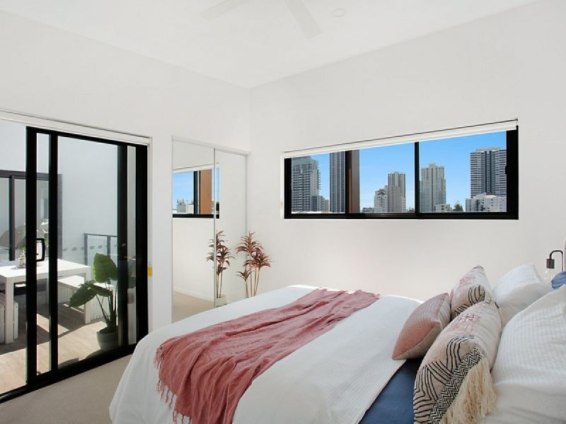 705/9 Hooker Boulevard, Broadbeach QLD 4218