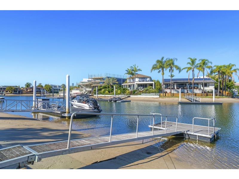 28 Tosti Street, Bundall QLD 4217