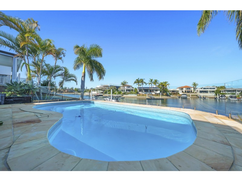 28 Tosti Street, Bundall QLD 4217