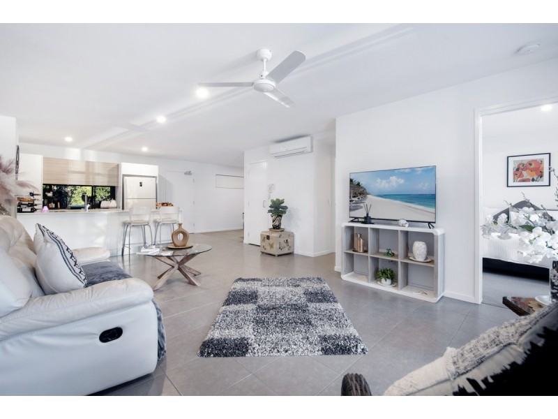 2101/1-7 Waterford Court, Bundall QLD 4217