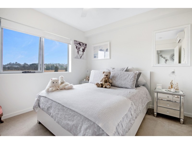 6102/31 Bourton Road, Merrimac QLD 4226