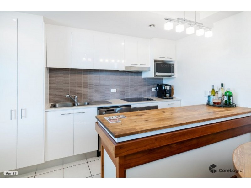 2301/33 T E PETERS Drive, Broadbeach Waters QLD 4218