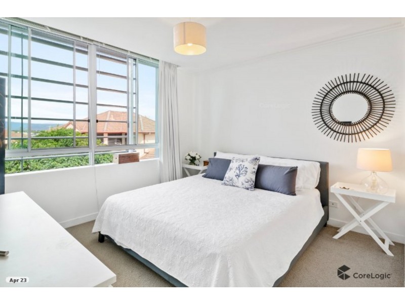 2301/33 T E PETERS Drive, Broadbeach Waters QLD 4218