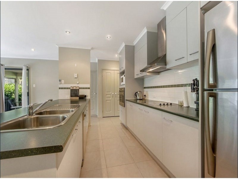 20 Starush Court, Upper Coomera QLD 4209