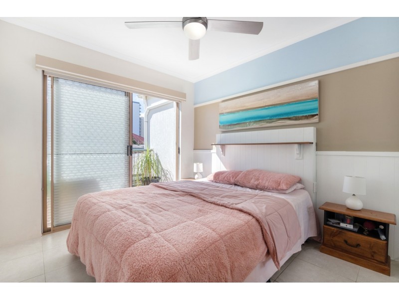 14/41 Peninsular Drive, Surfers Paradise QLD 4217