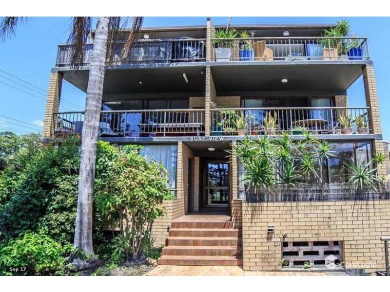 1/152 Surf Parade, Broadbeach QLD 4218