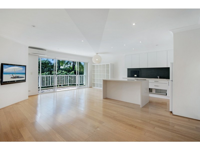 40/42 Beach Parade, Surfers Paradise QLD 4217