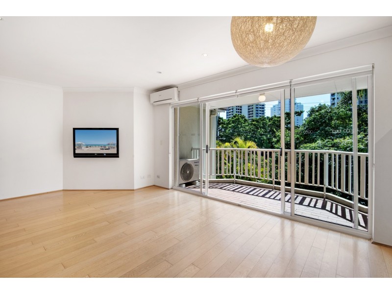 40/42 Beach Parade, Surfers Paradise QLD 4217