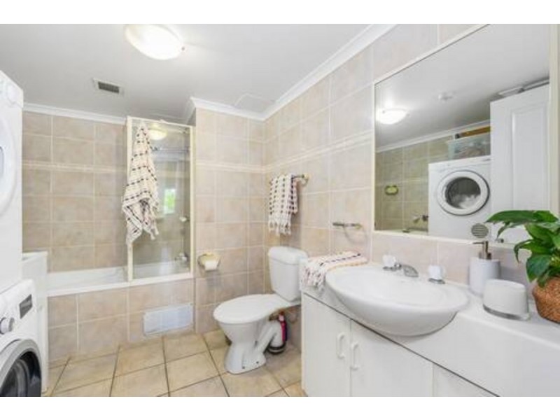 10/1 Burleigh Street, Burleigh Heads QLD 4220