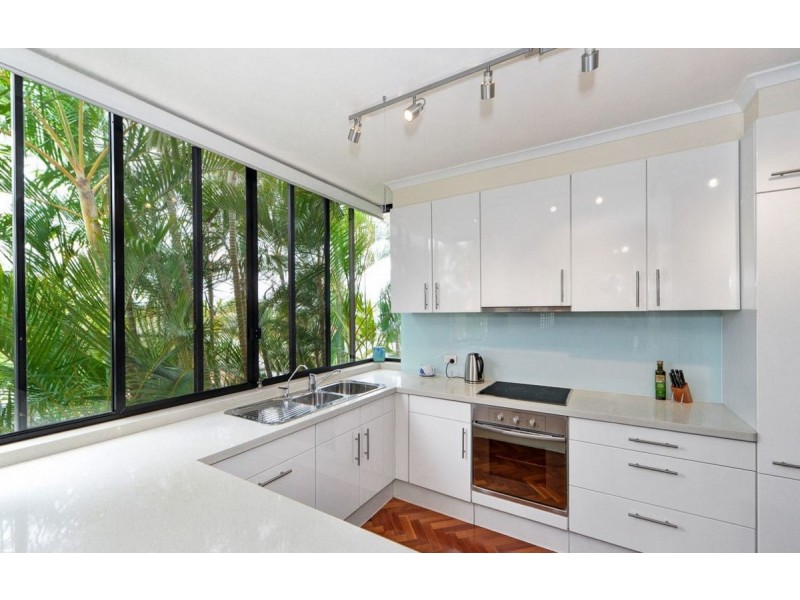 7/3-7 Eady Avenue, Broadbeach Waters QLD 4218