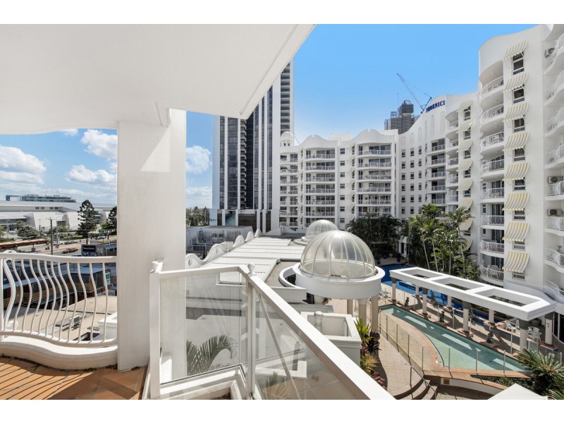 1402/24 Queensland Avenue, Broadbeach QLD 4218