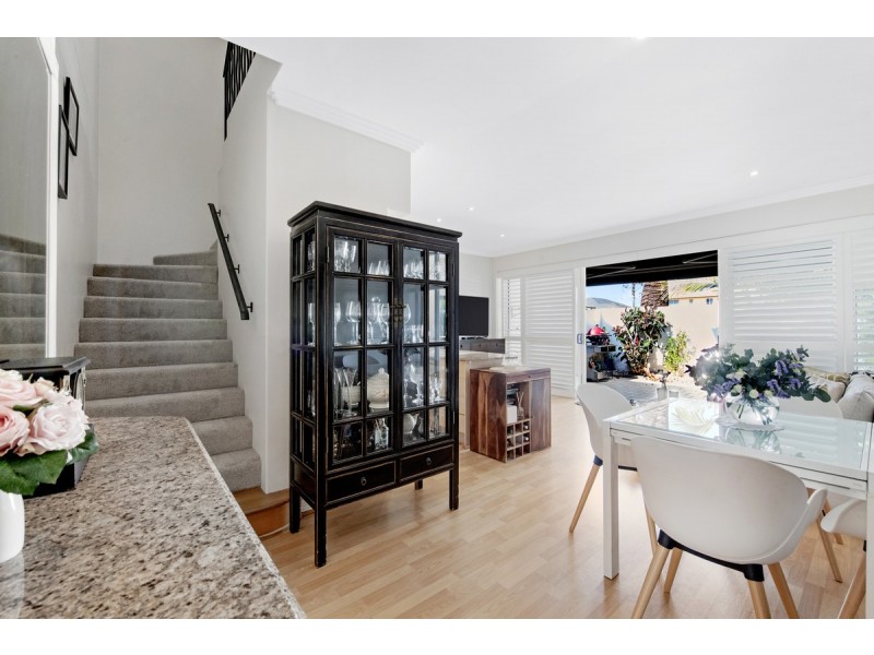 2/103 Salerno Street, Surfers Paradise QLD 4217