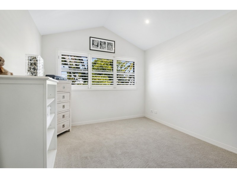 2/103 Salerno Street, Surfers Paradise QLD 4217