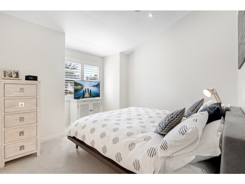2/103 Salerno Street, Surfers Paradise QLD 4217