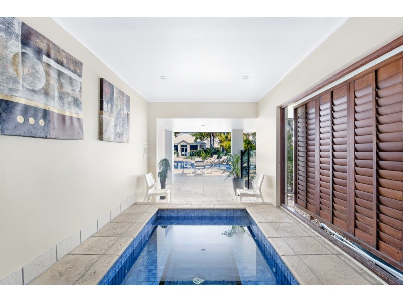 2/103 Salerno Street, Surfers Paradise QLD 4217