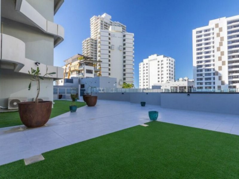 103/15 Victoria Avenue, Broadbeach QLD 4218