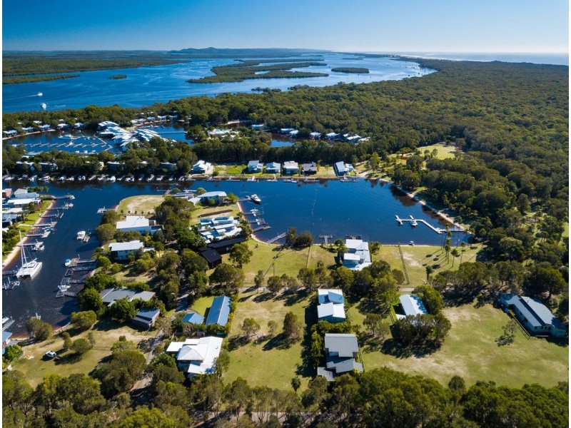 Lot 61/9 Wallaby Way, South Stradbroke QLD 4216