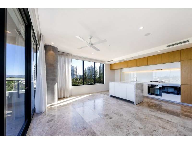 401/4-6 Alexandra Avenue, Mermaid Beach QLD 4218
