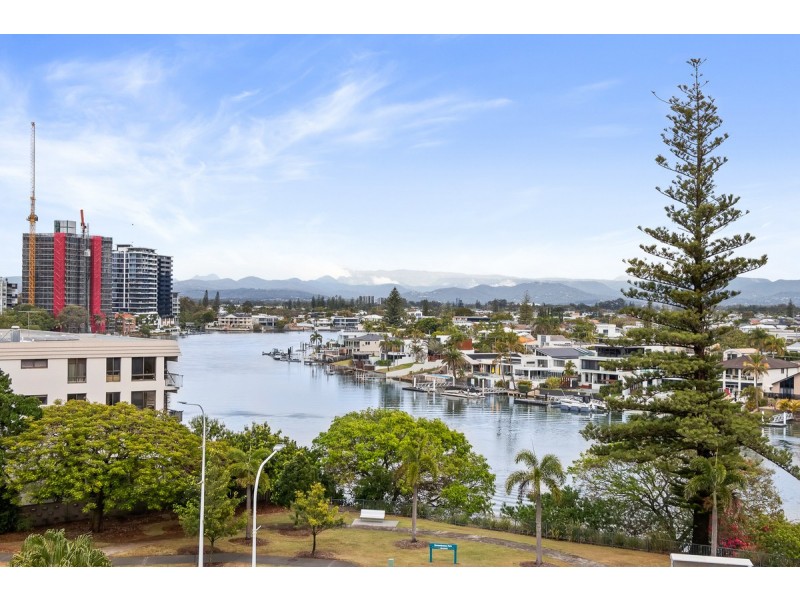 51/33 Thornton Street, Surfers Paradise QLD 4217