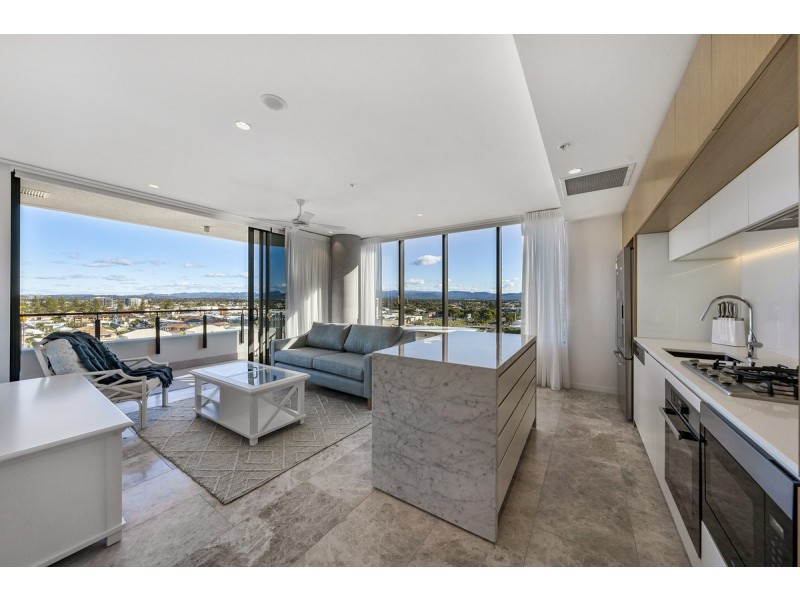 701/4-6 Alexandra Avenue, Mermaid Beach QLD 4218