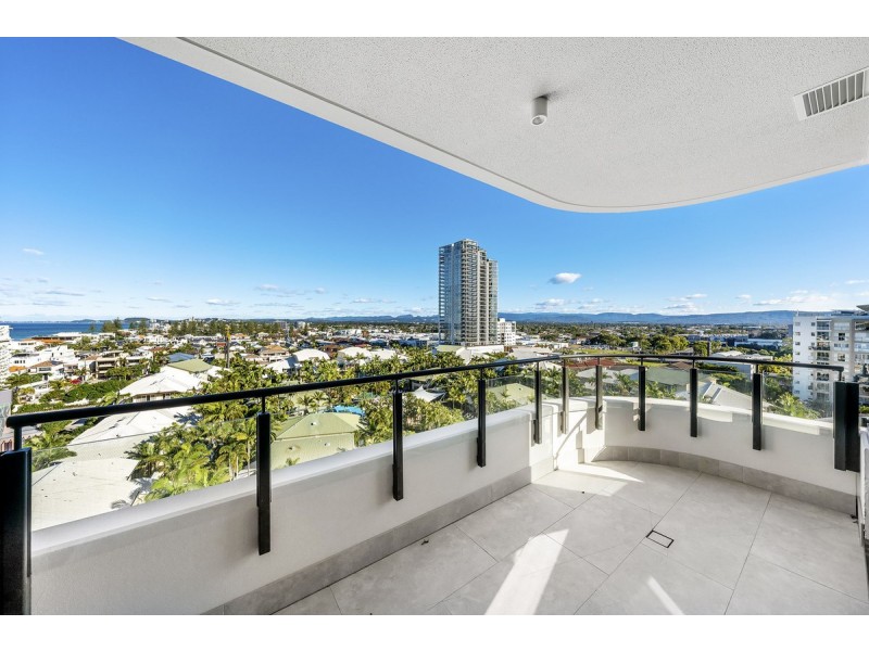 701/4-6 Alexandra Avenue, Mermaid Beach QLD 4218