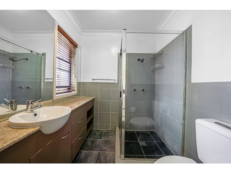 10/2 Geraldton Drive, Varsity Lakes QLD 4227