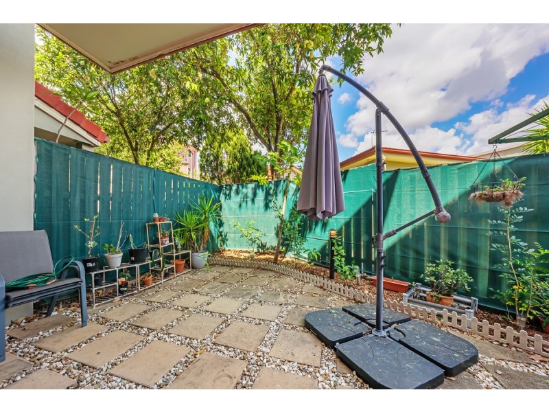 10/2 Geraldton Drive, Varsity Lakes QLD 4227