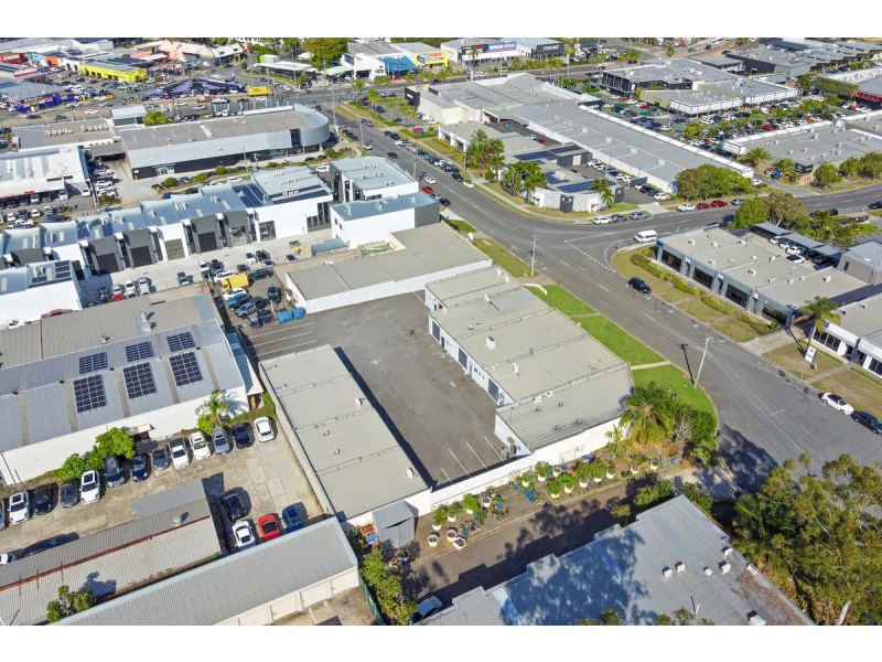 17 Harvest Crt, Southport QLD 4215