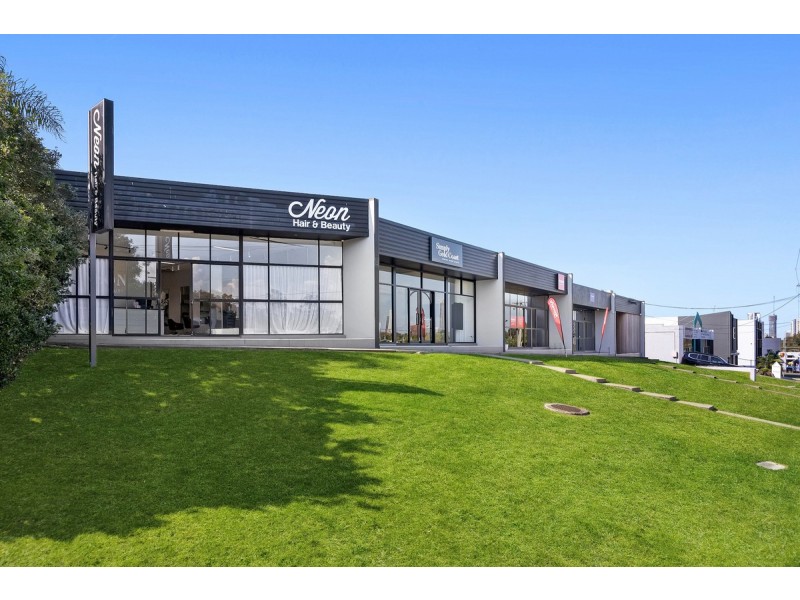 17 Harvest Crt, Southport QLD 4215