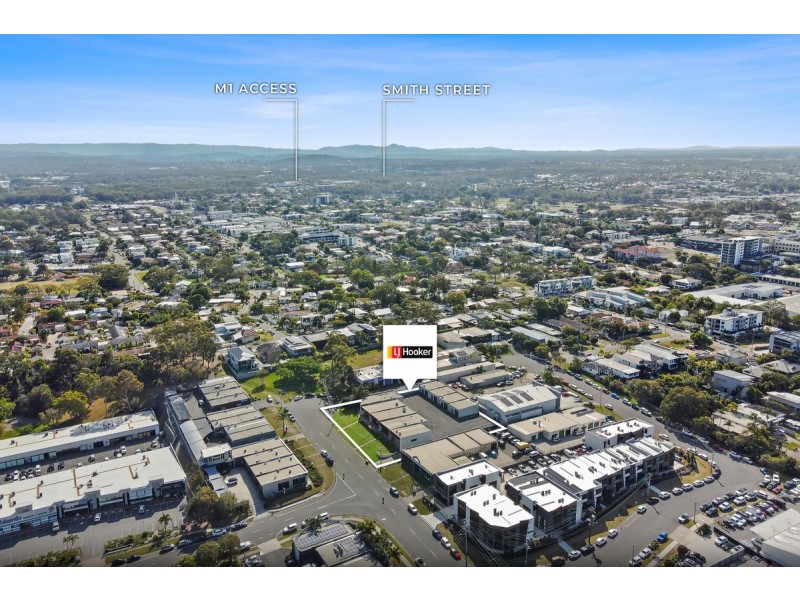 17 Harvest Crt, Southport QLD 4215