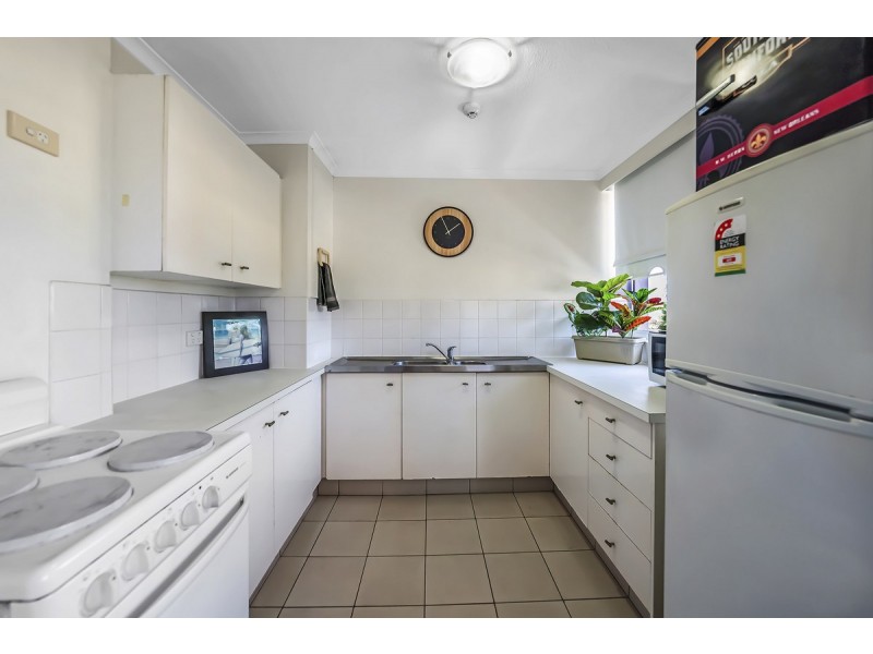 13/155 Old Burleigh Road, Broadbeach QLD 4218