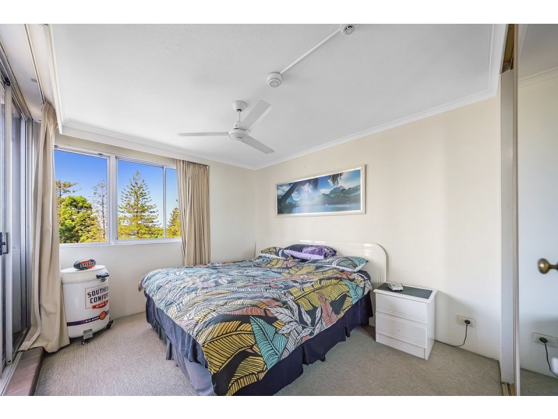 13/155 Old Burleigh Road, Broadbeach QLD 4218