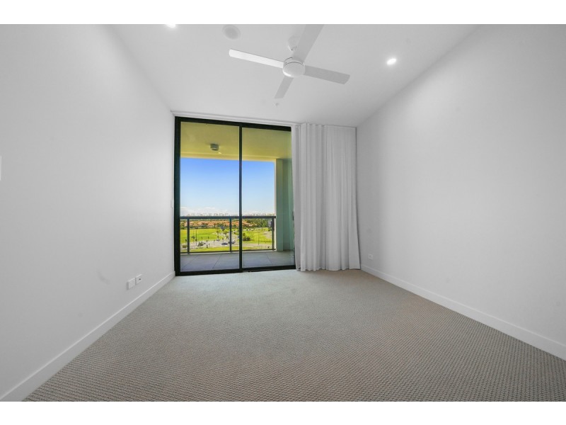 602/1 Waterfront Place, Robina QLD 4226