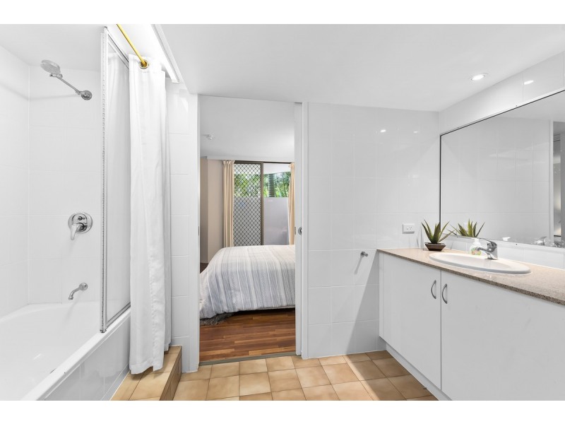 1G/18 Aubrey Street, Surfers Paradise QLD 4217