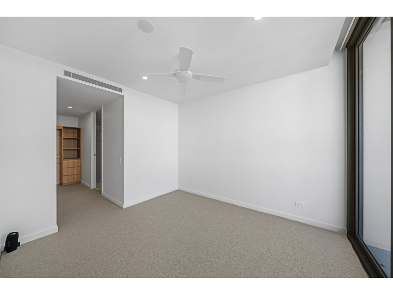 903/15 Peerless Avenue, Mermaid Beach QLD 4218
