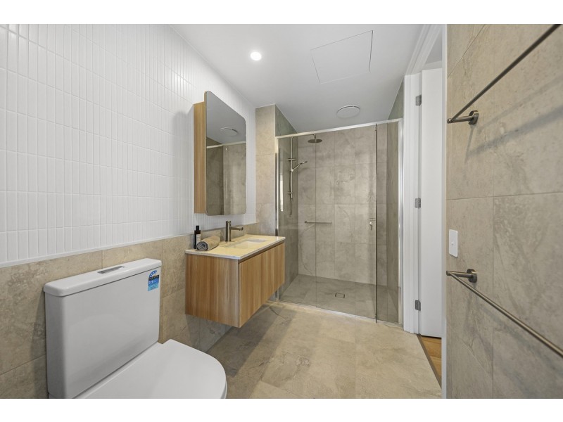 903/15 Peerless Avenue, Mermaid Beach QLD 4218