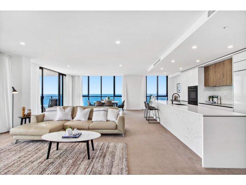 94/12-14 Elizabeth Avenue, Broadbeach QLD 4218
