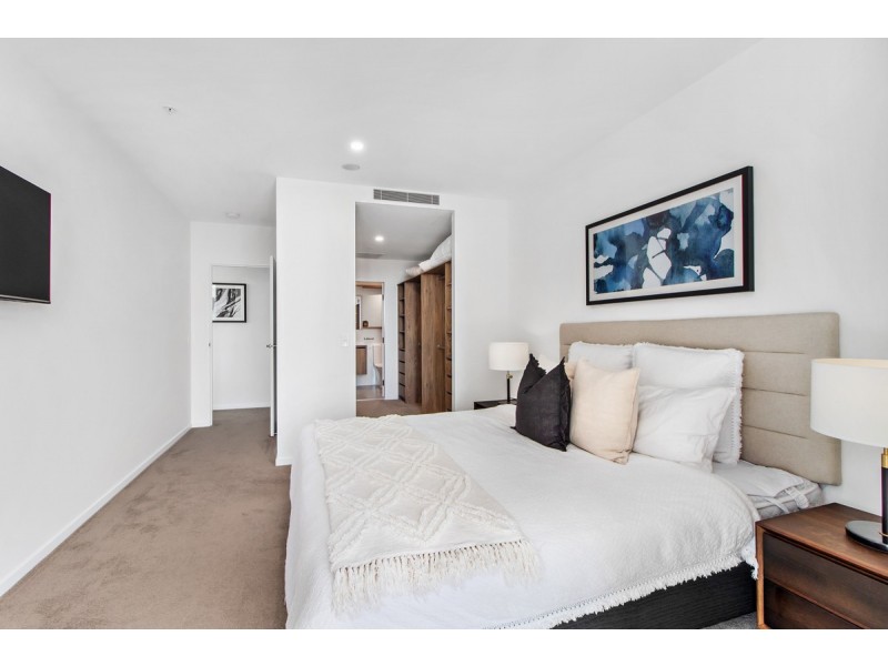 94/12-14 Elizabeth Avenue, Broadbeach QLD 4218