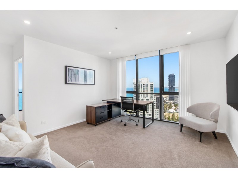 94/12-14 Elizabeth Avenue, Broadbeach QLD 4218
