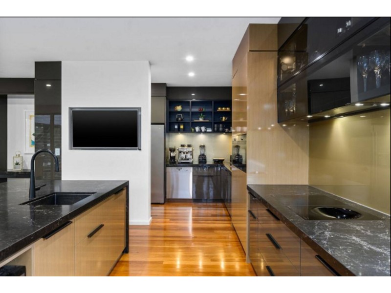 25 Quambone Street, Worongary QLD 4213