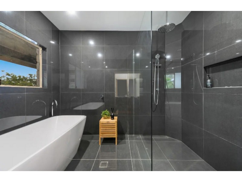 25 Quambone Street, Worongary QLD 4213