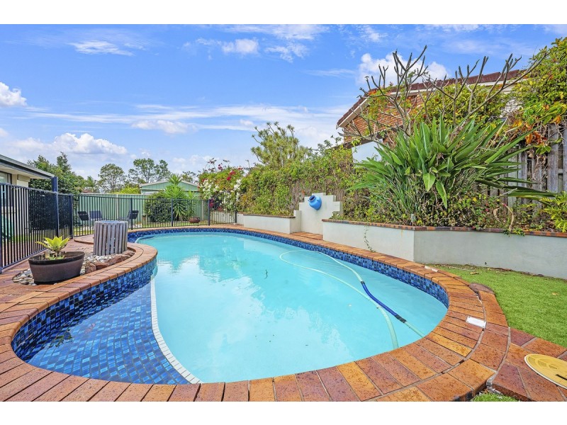 5 Carlingford Place, Robina QLD 4226