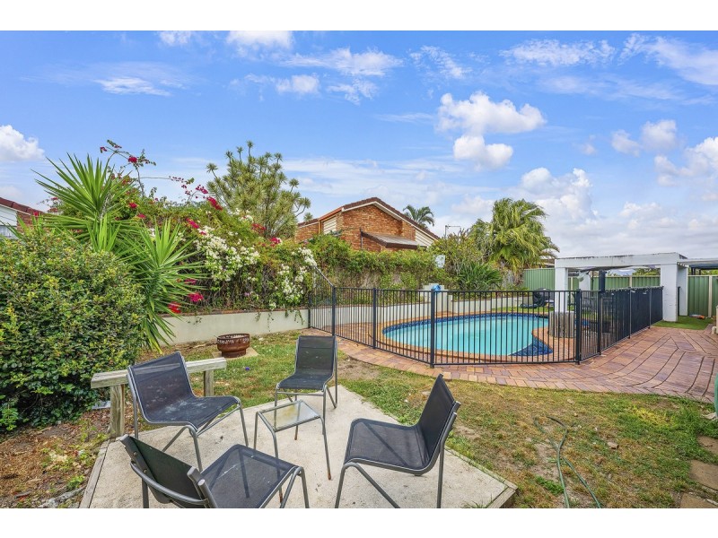 5 Carlingford Place, Robina QLD 4226